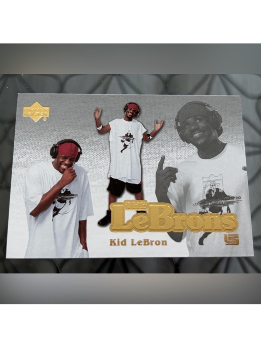 Lebron James 2006/07 Upperdeck Cleveland Cavaliers NBA Basketball Card